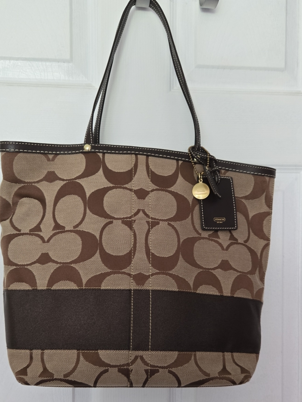 Coach Brown Signature Canvas Tote W Storage Bag
